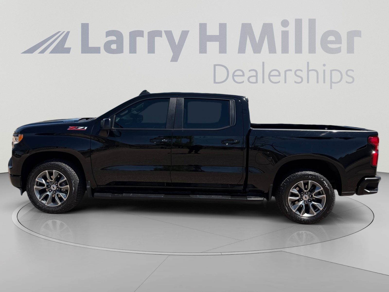chevrolet silverado 1500 2025 3GCUKEE82SG377886 image chevrolet silverado 1500 2025 3GCUKEE82SG377886 image